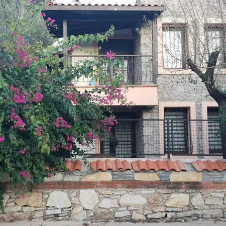 Bodrum Merkezde 2 Odali Kiralik Yazlik Daire Apartment